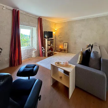 Charming For 4 People بيت للعطل