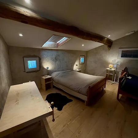 بيت للعطل Charming For 4 People