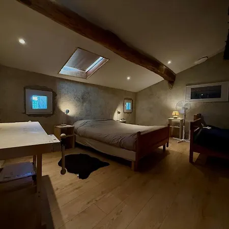 Сasa de vacaciones Charming For 4 People