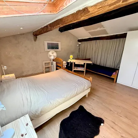 Сasa de vacaciones Charming For 4 People *