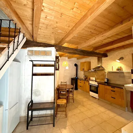 Charming For 4 People * Les Tavernes